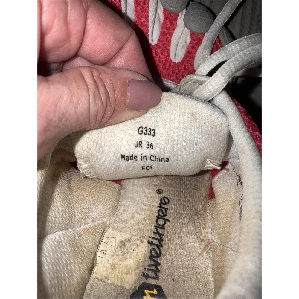 Vibram Five Finger Minimalist Hot Pink And Gray Kids Shoes Jr Size 36